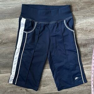 Nike pants size 10/12 or Medium kids navy blue workout wear